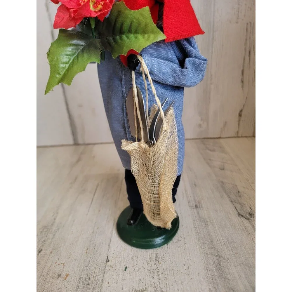 Byers Choice Gardener‎ man poinsettia flower vintage figure shovel